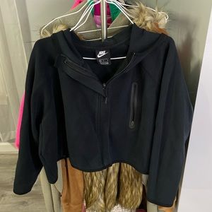 Nike Sportswear Tech Fleece Cropped Cape Hoodie